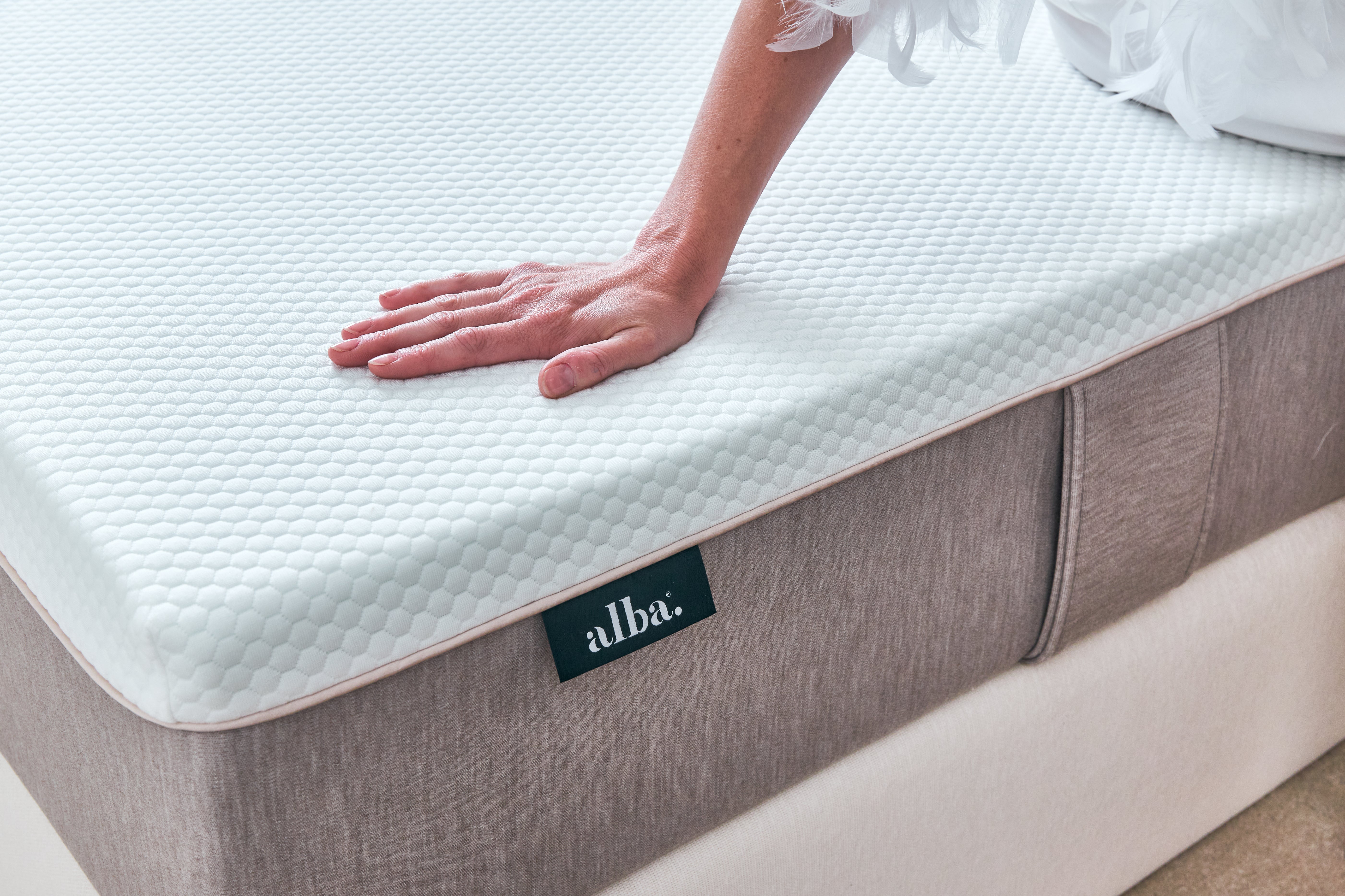NOS MATELAS EN LATEX NATUREL 140x190